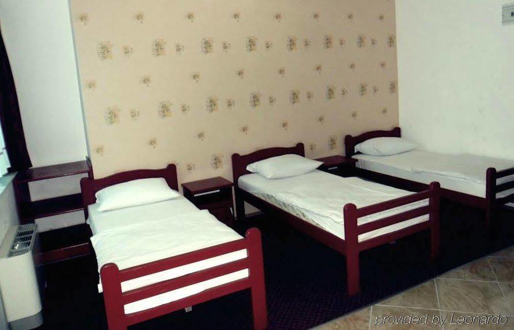 Hotel Bm International Сараево Екстериор снимка