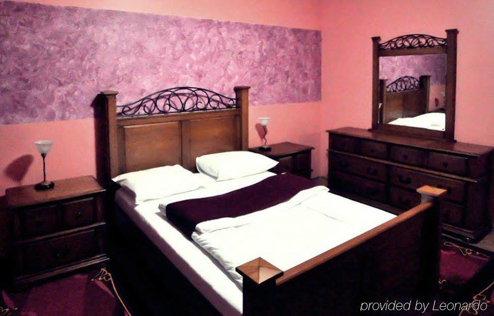 Hotel Bm International Сараево Екстериор снимка