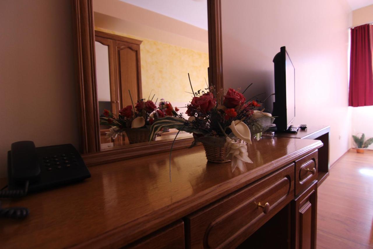 Hotel Bm International Сараево Екстериор снимка